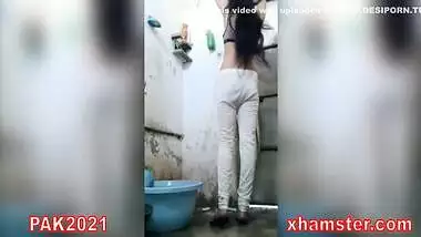 Desi Girl Getting Shower Before Anal Fuck Secretly Recorded