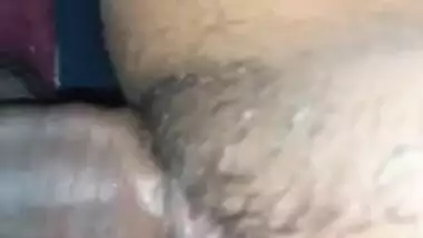 Dude sticks thick XXX cock into Desi wife's hungry twat in MMS video
