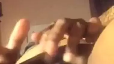 horny nri aunty fingering her juicy pussy with loud moanas again