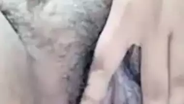 Virgin chut showing girlfriend on video call sex