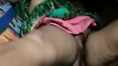 XXX show is the best thing for Desi to get into porn with naked cunt