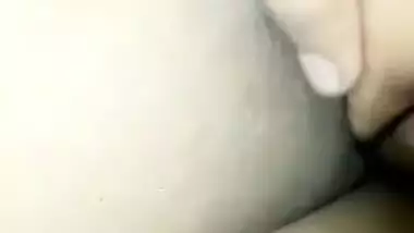 Desi Girl Showing Her Boobs and Pussy
