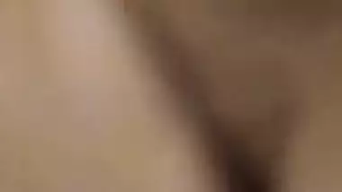 Hot MMS clip of Desi babe getting her shaved XXX slit drilled hard