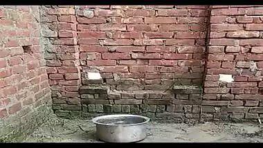 Village wife nude bath selfie video shot for her lover goes online