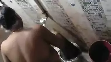 Today Exclusive- Desi Milf Nude Video Record In