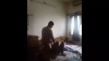 Amateur Indian man is naked and eager to film some porn with wife