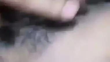 Bangladeshi Cute Bhabhi from Sylhet Solo Nude MMS