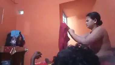 Local OYO room booking for sex affair bhabhi by lover