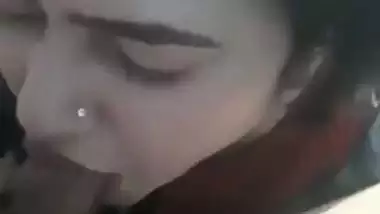 Desi milf sucks a hard dick in the Bangladeshi xvideo