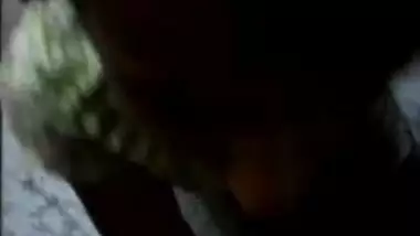 getting sucked by delhi girl