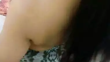 Gives a desi blowjob to her uncle for a dress