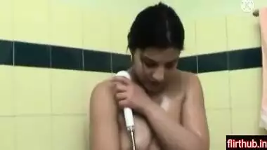 Pati Ne Sex Ke Liye Mna Kiya To Bhabi Ne Khud Hi Ungli Ki