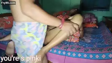 Bangali stepson ne chudke apne lund pani apni stepmother ke chut pe dala or pregnant kar diya