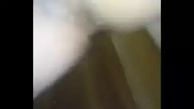 Close-up porn video lets spectators see Desi woman's pussy better