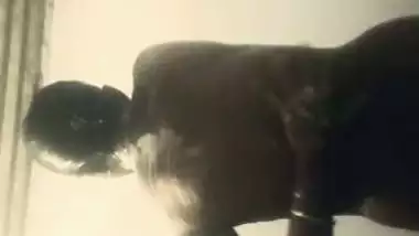 Maya chechi bathing video