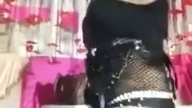 Indian girl very hot stage dance