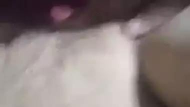 Man fucks a milky tribal girl’s pussy in Pakistani porn