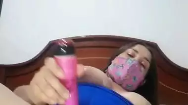Asrm Unfaithful Hindo Latina Slut Wife Chatting With One Of Her Fans Through Video Call