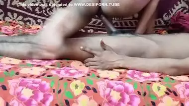 In Coaching Only Madam Ne Pussy Tak Udai Kar Chudwaaya Or Medam Ki Pussy Faad Di Sexy Londo Ne