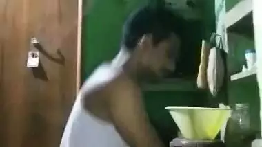 Man fills his busty aunt’s cunt with cum in aunty sex video