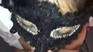 Indian desi girl giving blowjob to her bf with clear hindi audio and cumshot