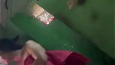 Mature mom after bath naked show before dressing