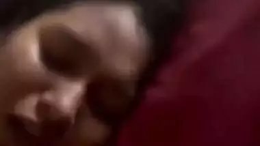 Young 19-year-old college girl gets fuck in Tamil porn