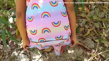 Sri Lankan Campus Girl Having Sex With Boyfriend In High-risk Outdoor Jungle