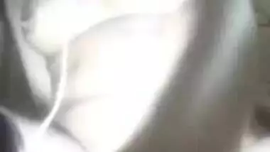 Horny Desi girl shows her XXX sweet pussy in video call sex with lover