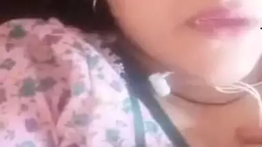Must watch indian horny girl talking very dirty on phone with hot expression