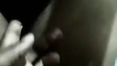 Cute Desi girl brandishes lovely XXX tits in close-up making man touch