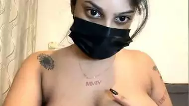 Tattooed Stripchat girl naked show private video