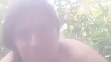 Big boob lady enjoys desi outdoor sex with a gardener