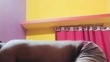 Tenant fills landlord’s daughter’s pussy with cum in sex MMS