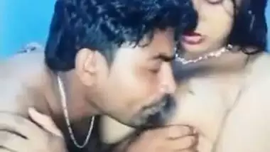 Pregnant wife blowjob and her boobs sucking viral HD MMS