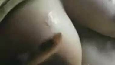 Horny Desi guy worships girlfriend's huge XXX knockers in the car