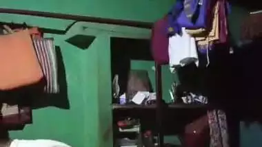 Bihari sex video of Bhabhi getting fucked for her gift