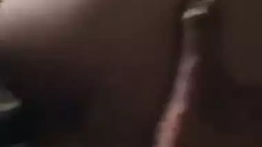 Desi girl’s tight chut fucked by boyfriend at the hotel