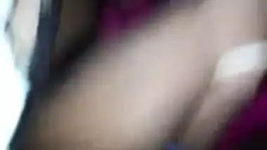 Desi lady's hairy XXX orifice is so beautiful that husband films it