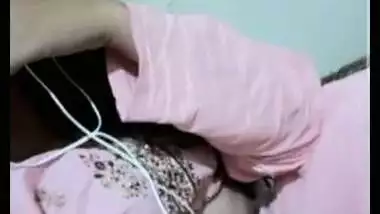 Karachi aunty naked show video
