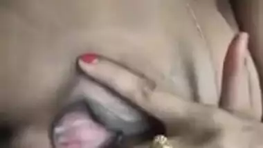 Cute Desi college girl shows her perfect tits and tight pussy on XXX cam