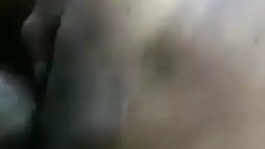 Young guy fucks his GF’s tight pussy in Tamil sex video