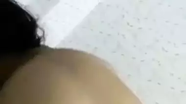 Desi woman is humped by husband who does XXX porn to leak to the web