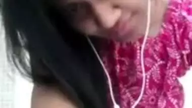 Dazzling Desi mom knows clients love hairy pussy so she shows her one