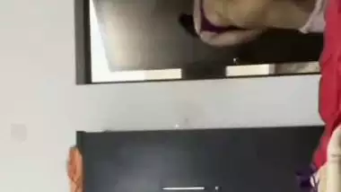 Huge boobs mom naked after bath caught by son viral MMS