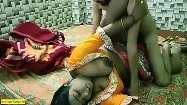 Desi creditor's son hard fucking with hot servant Bhabhi! Desi XXX sex