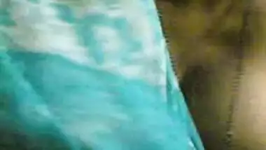 village aunty sucking in front to too many 